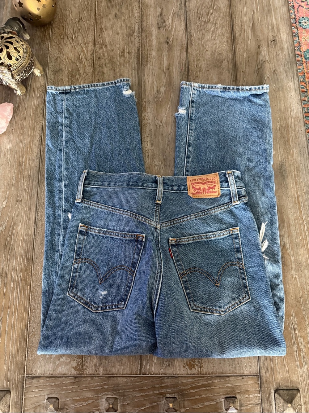 Levi’s Ribcage Distressed Ankle Blue Denim Jeans - Classic Look - Picture 7 of 9